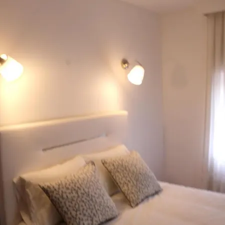 Dom wakacyjny Holiday Home Rua Da Venda